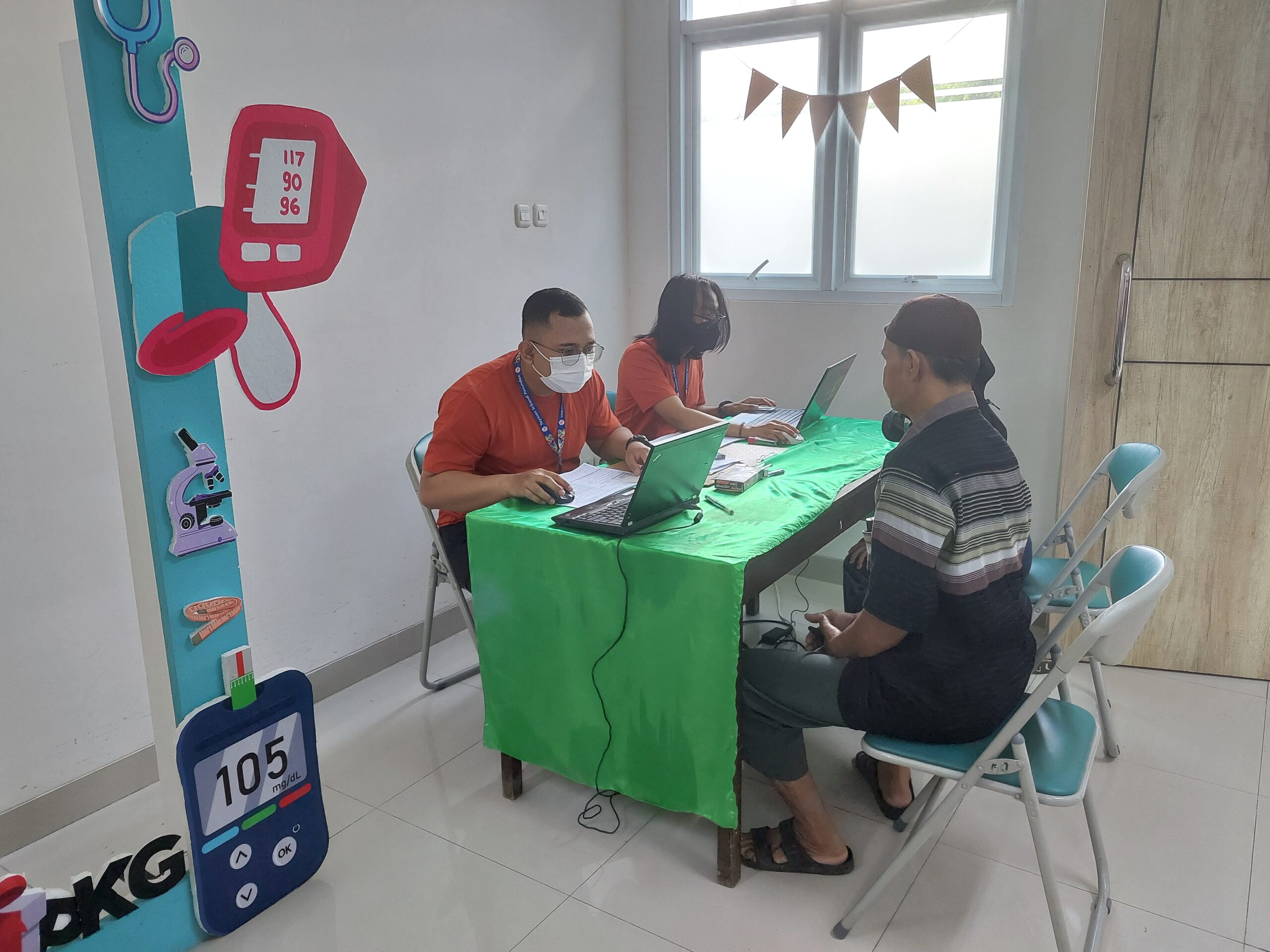 Cek Kesehatan Gratis, Kolaborasi Puskesmas dan LDII Sadang Serang untuk Warga Sehat